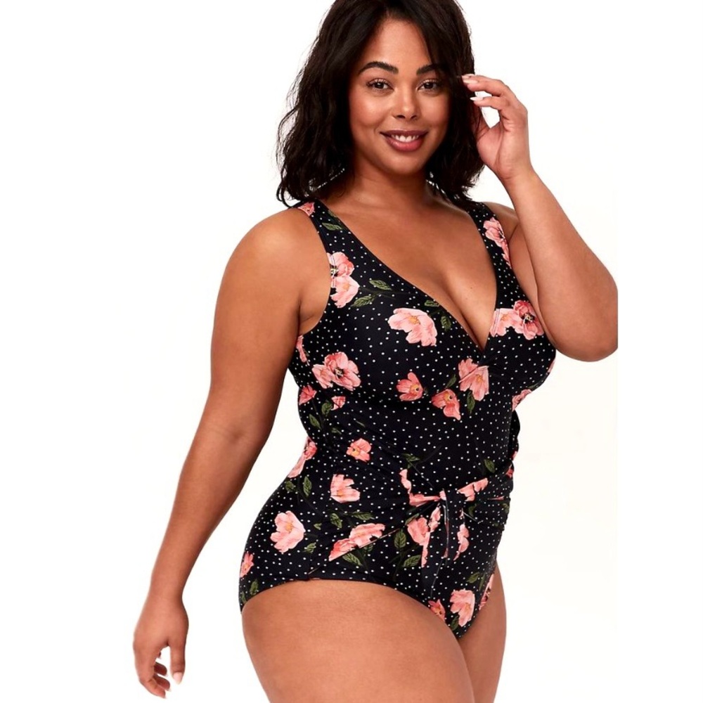 Torrid Floral Polka Dot Tie Front Swim Suit One Piece Size 3x